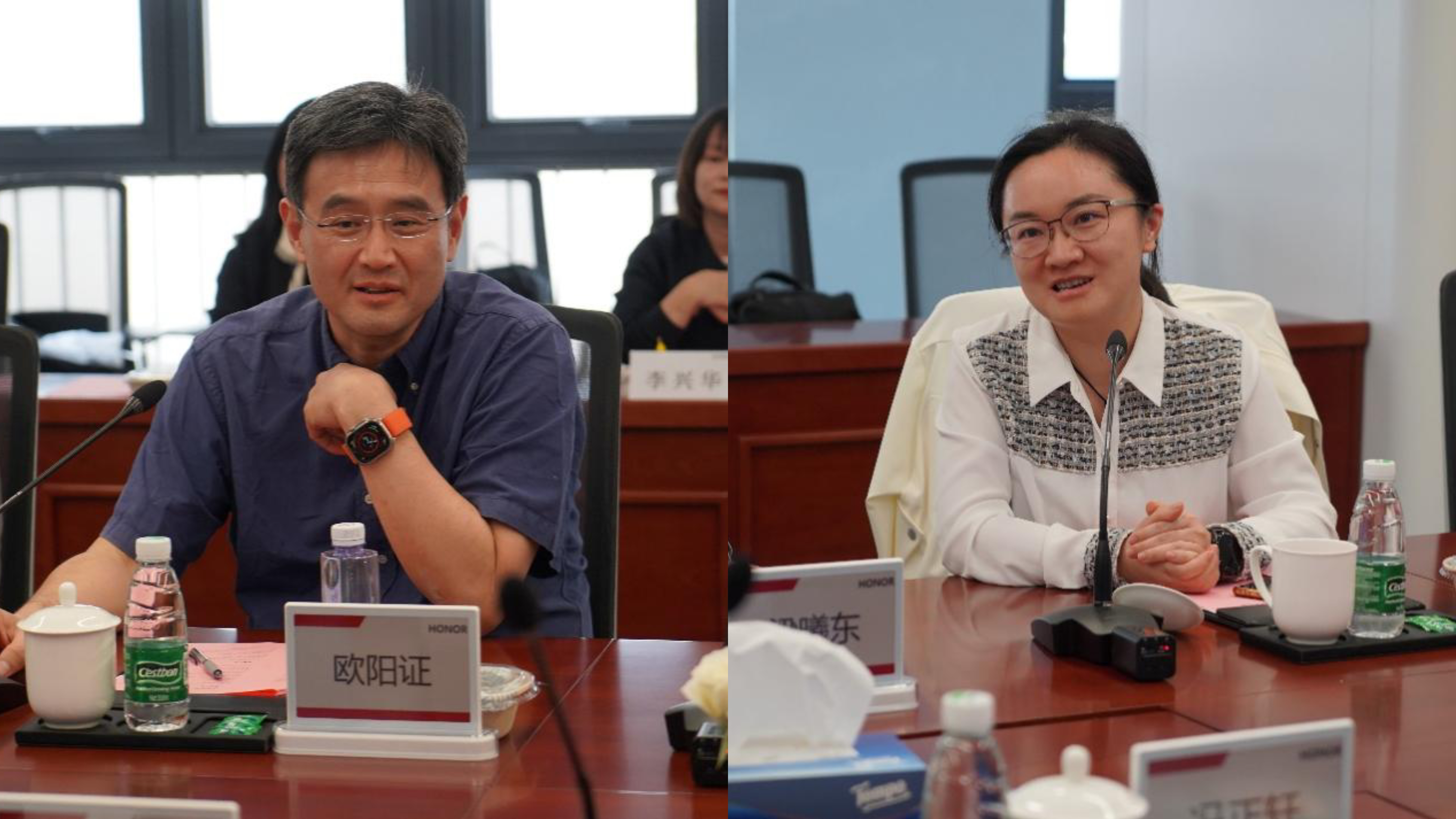 20230309-英国上市公司官网365书院一行赴深圳调研-书院管理中心-欧阳证(左)、苏芃发言.jpg