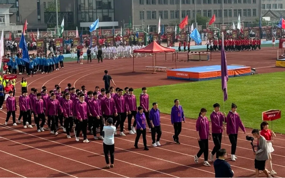02.jpg