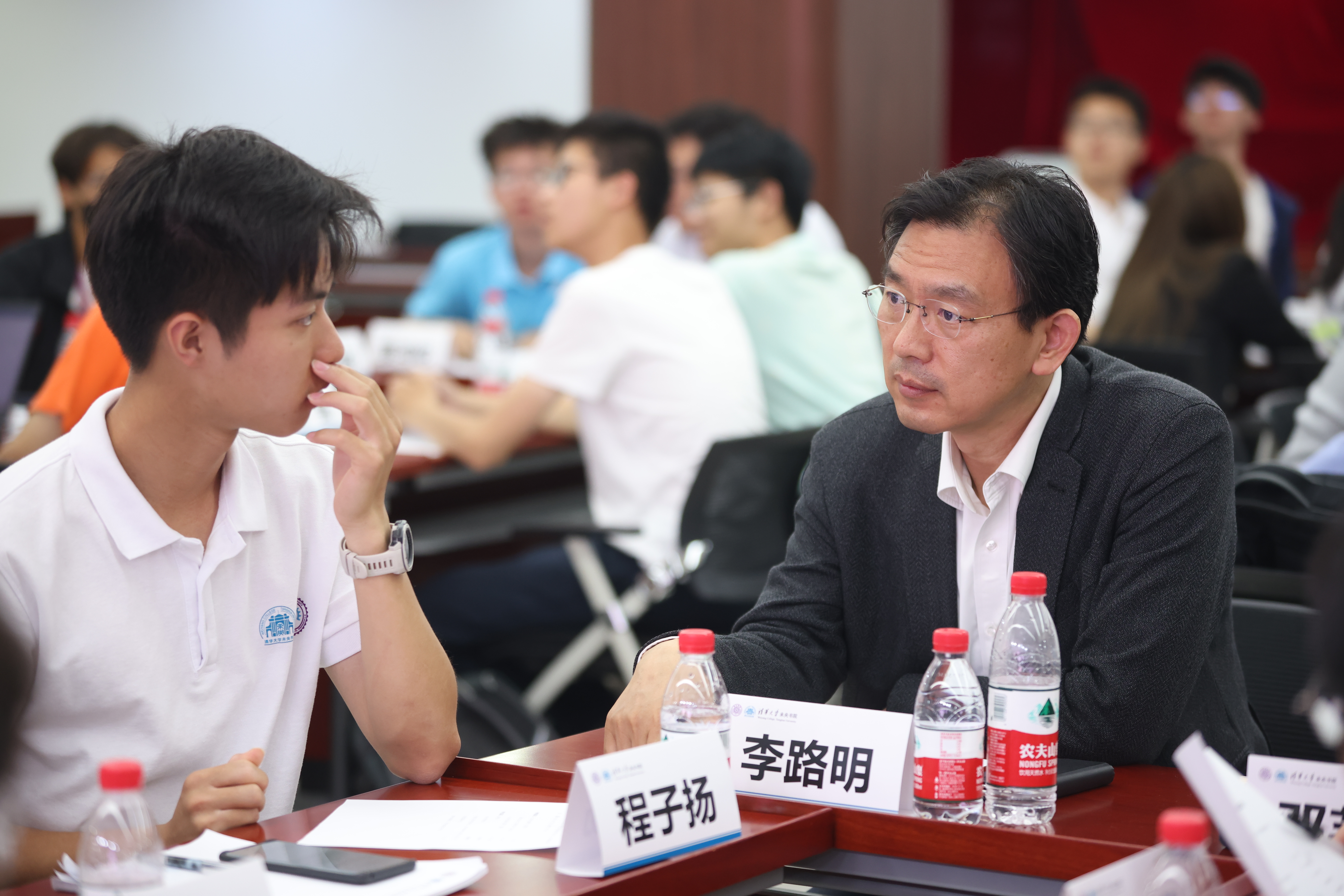 20230511-英国上市公司官网365开展“百年接力,强国有我——奋进新征程”集中主题党团日-石家东-李路明参加未央机械11、未央机械21联合主题团日.JPG